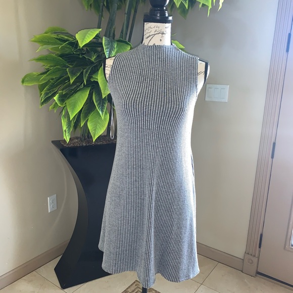 Sweater dress - Picture 3 of 6